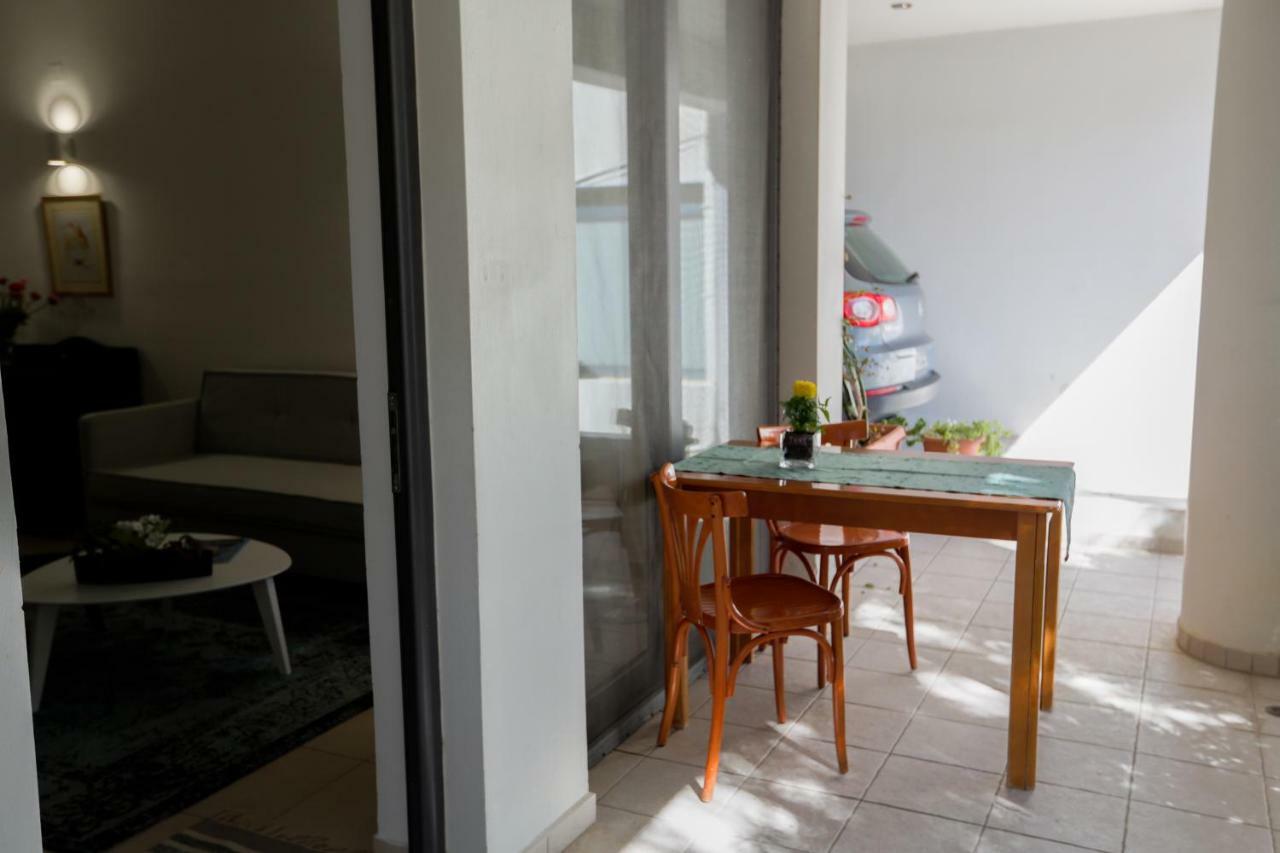 Katia'S Pepper Tree Apartment Heraklion  Екстер'єр фото